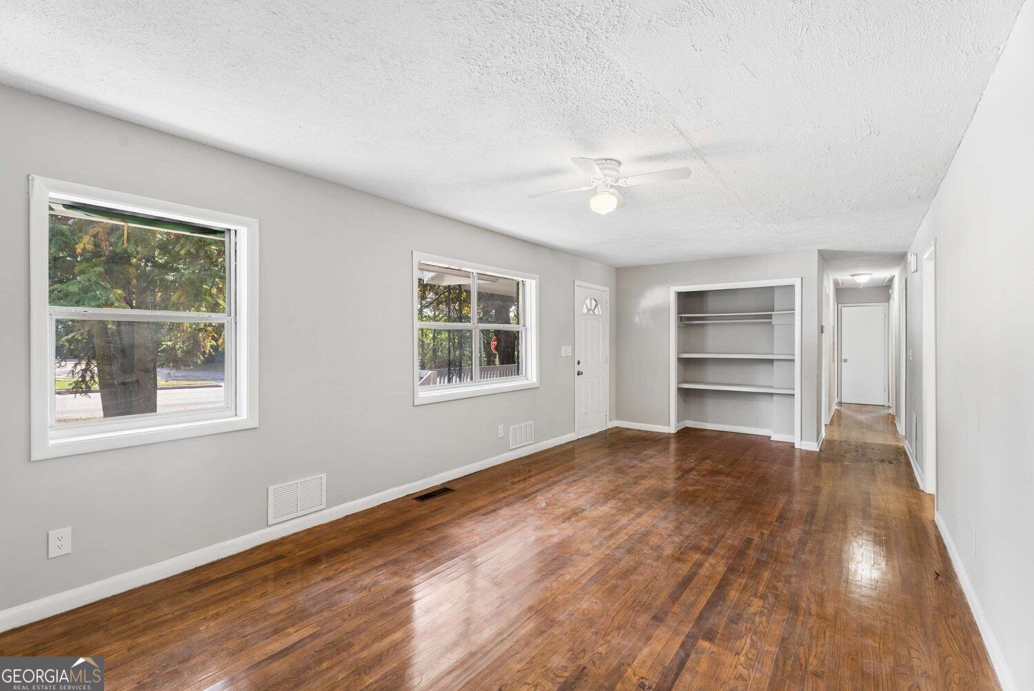 546 Lamar Drive Property Photo 6