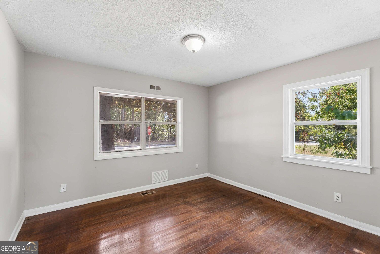 546 Lamar Drive Property Photo 20