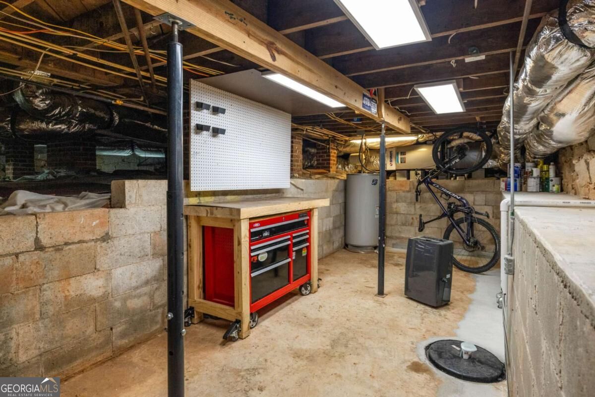 1896 Hooper Street Property Photo 36