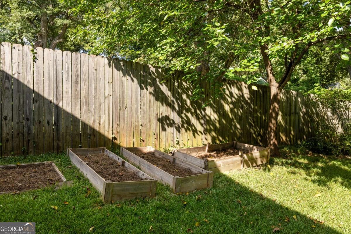 1896 Hooper Street Property Photo 40