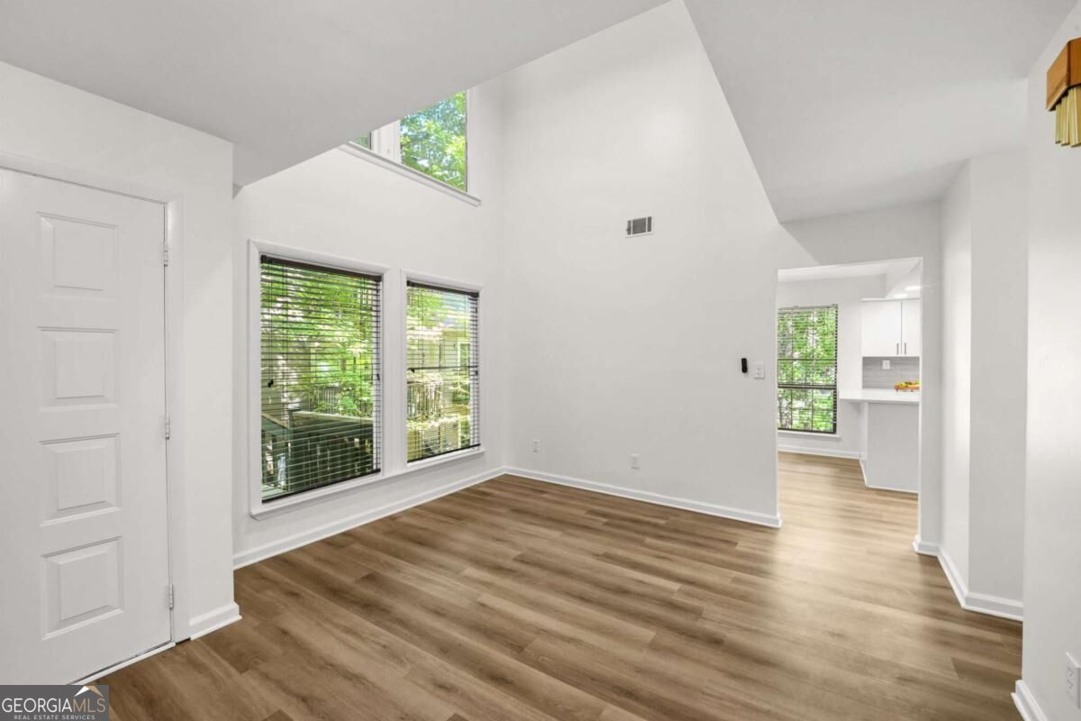 3038 Steeplechase Property Photo 13
