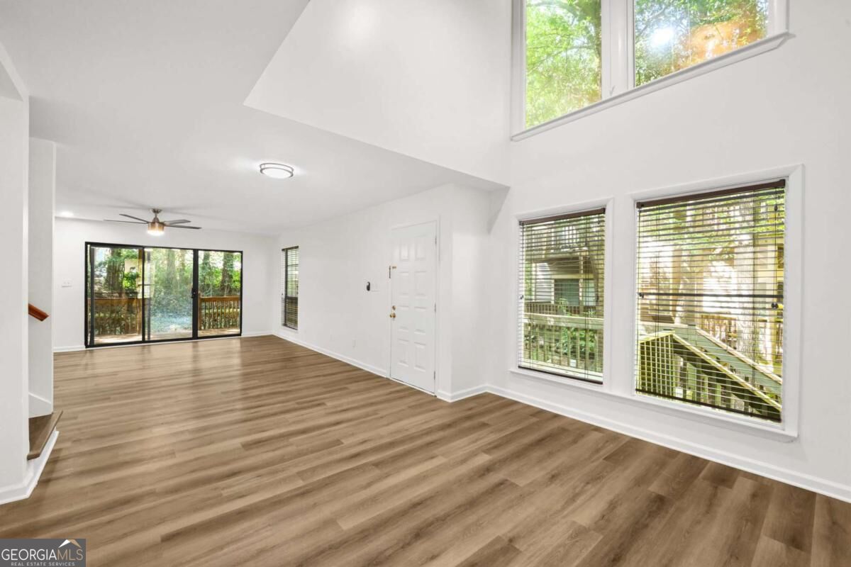 3038 Steeplechase Property Photo 14