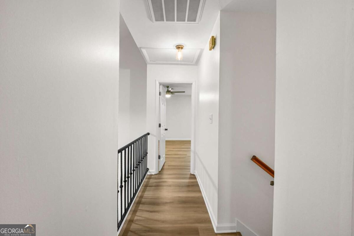 3038 Steeplechase Property Photo 18
