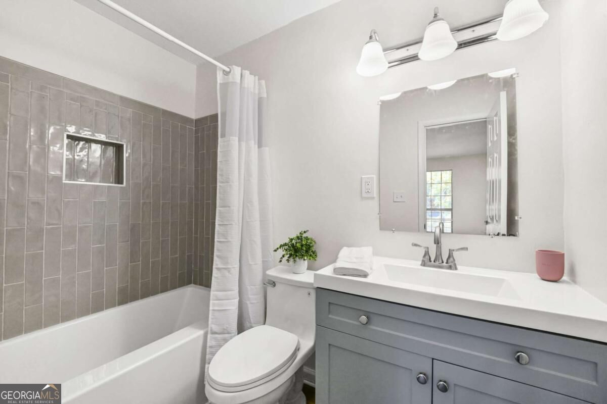 3038 Steeplechase Property Photo 29
