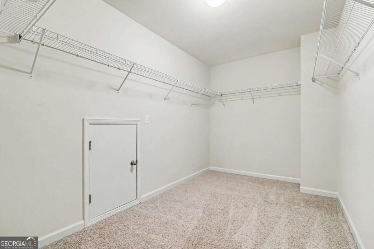 4325 Cardiff Way Property Photo 31