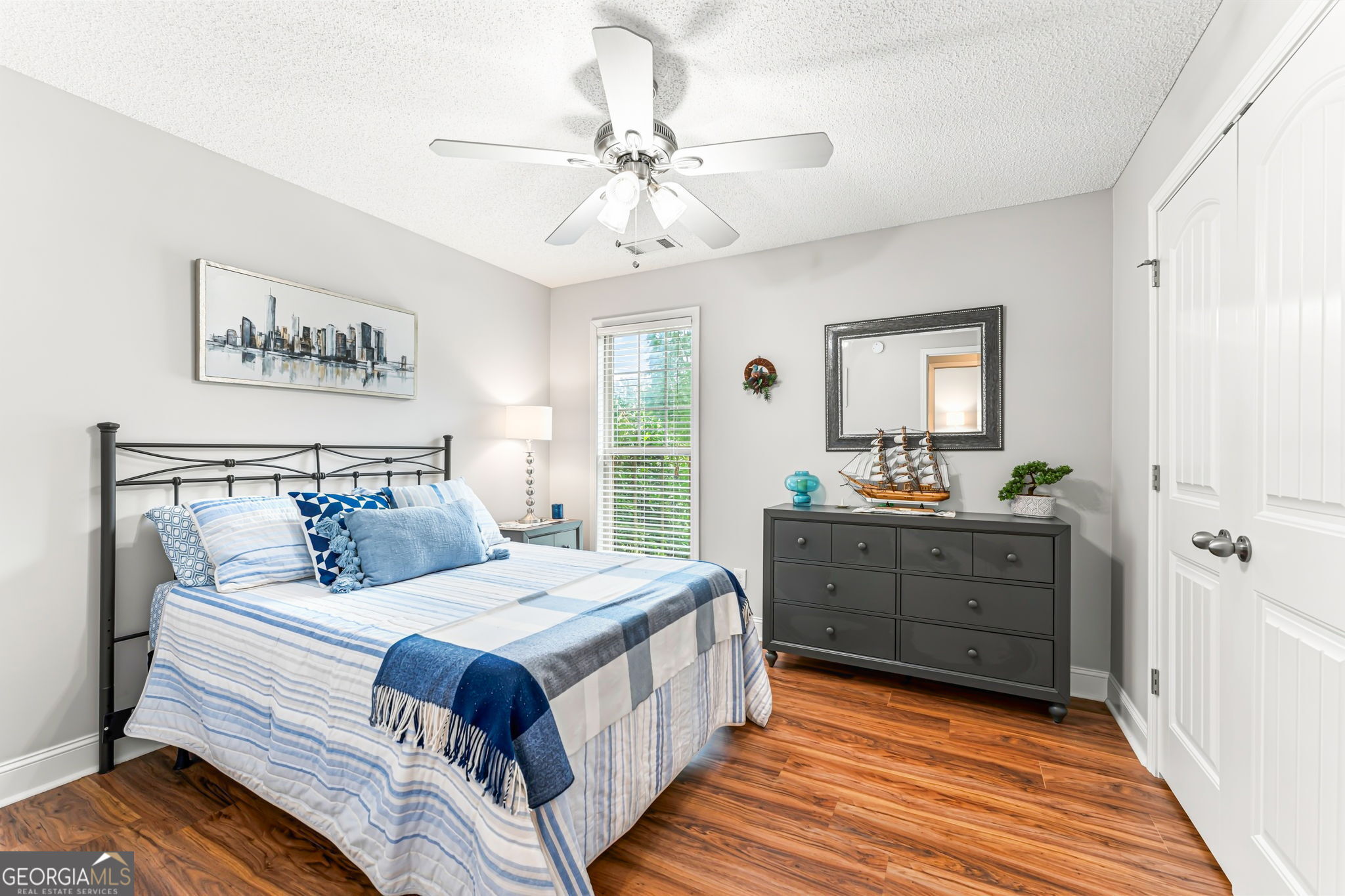 10 Third Avenue Property Photo 18