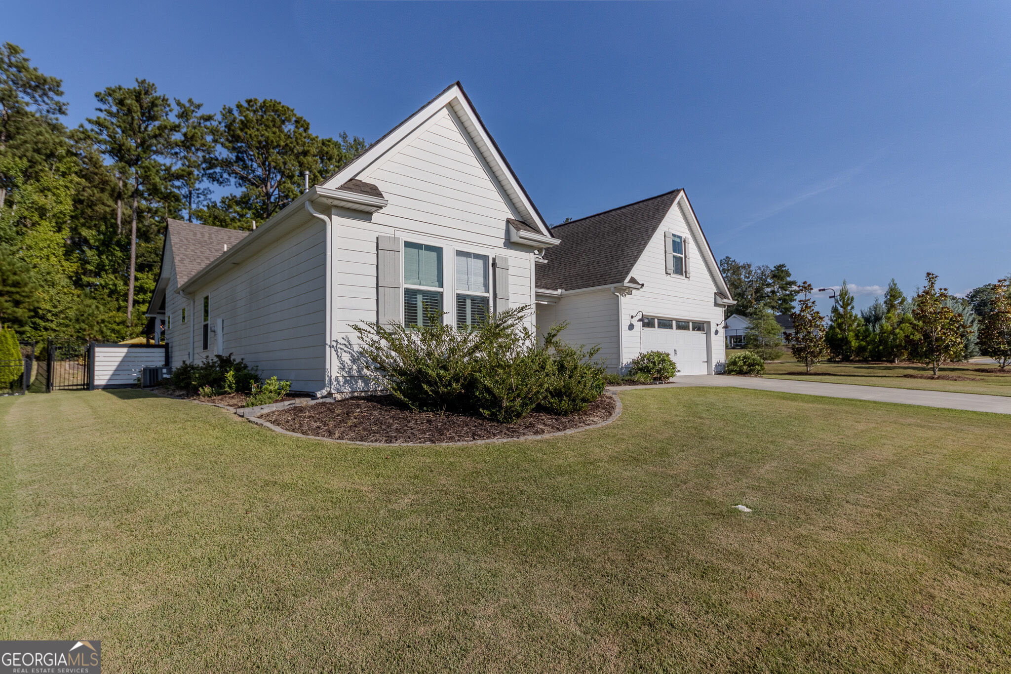 120 Werner Way Property Photo 5
