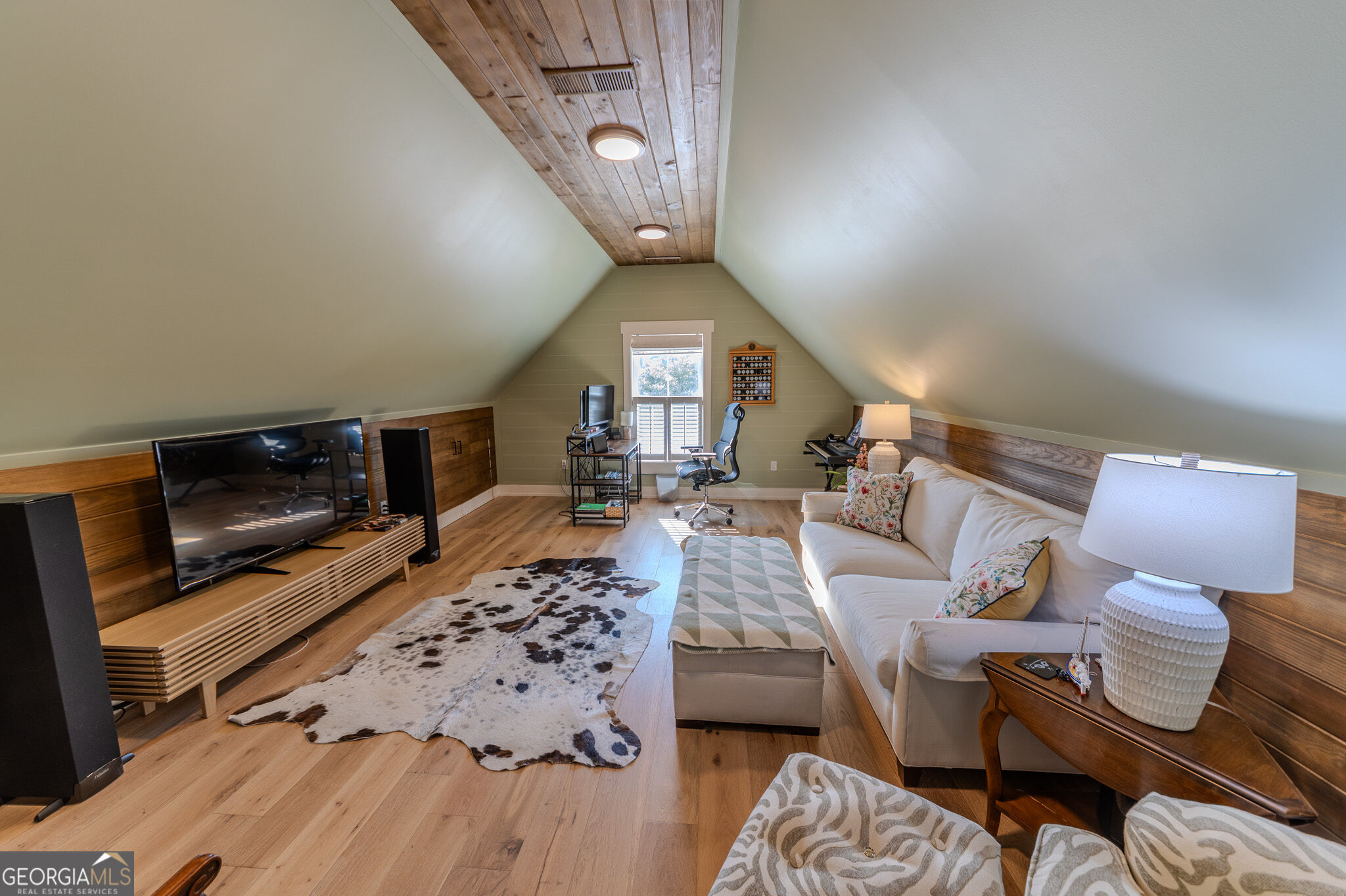 120 Werner Way Property Photo 45