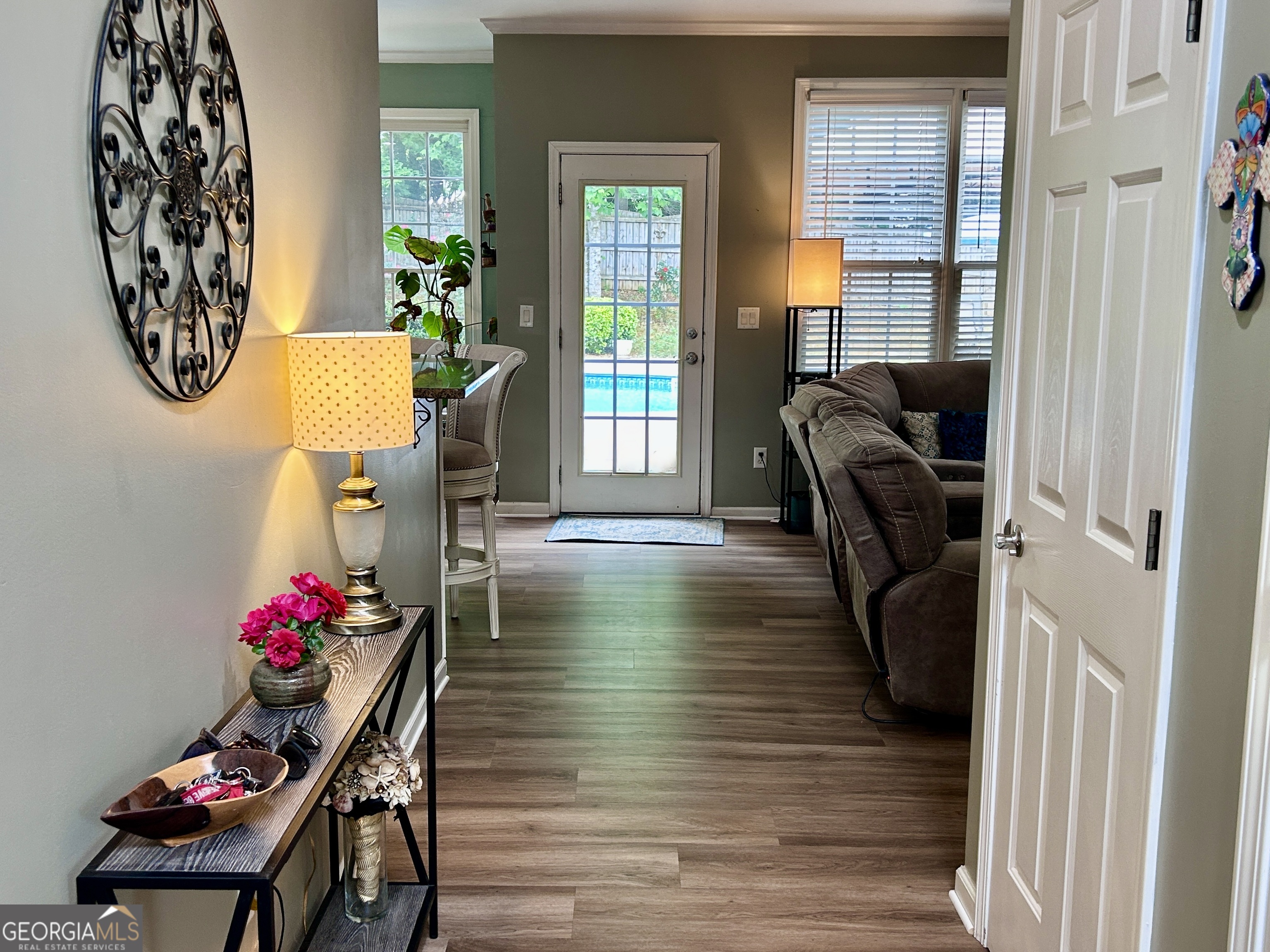 7 Briar Grove Property Photo 5