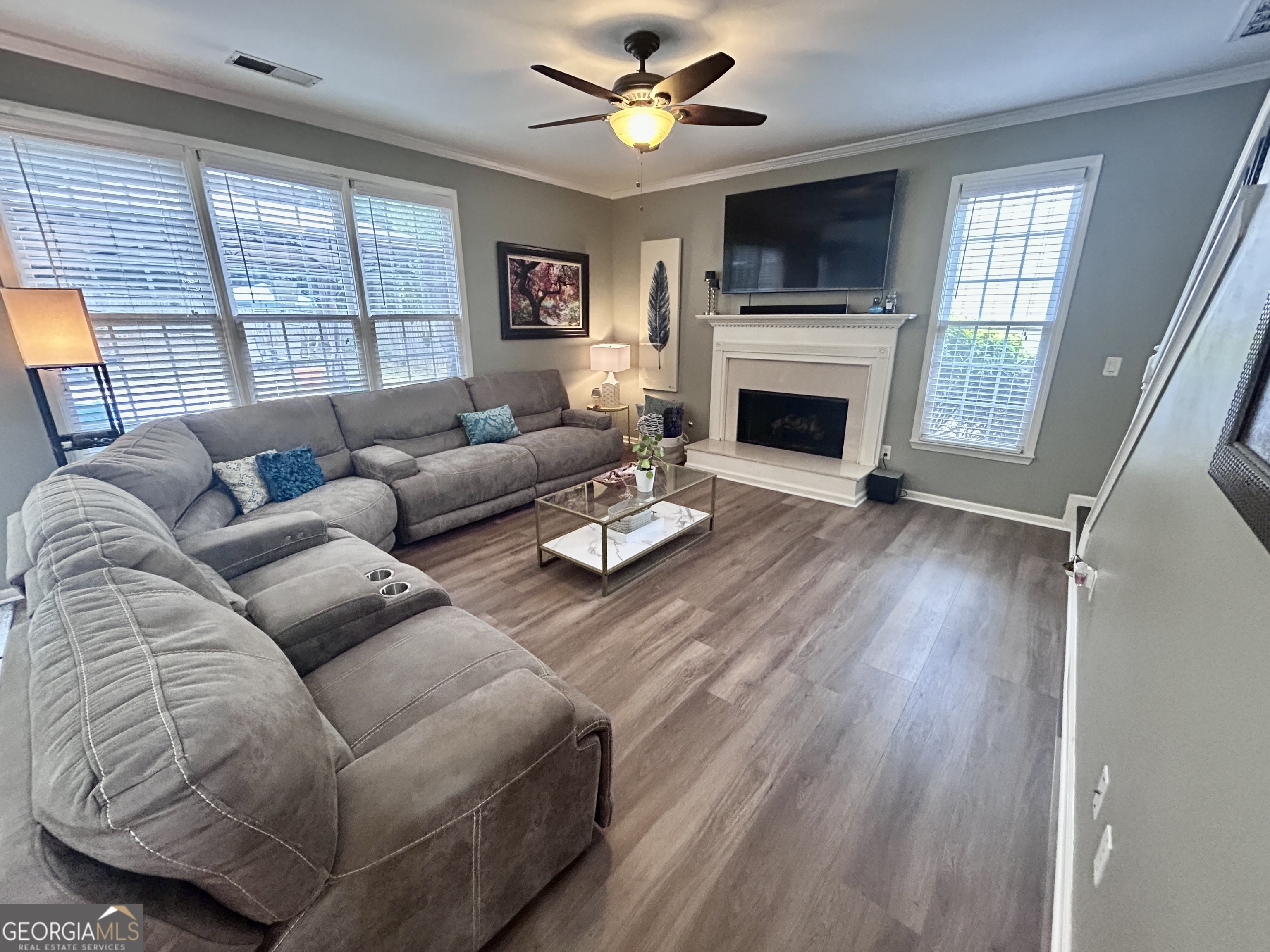 7 Briar Grove Property Photo 9