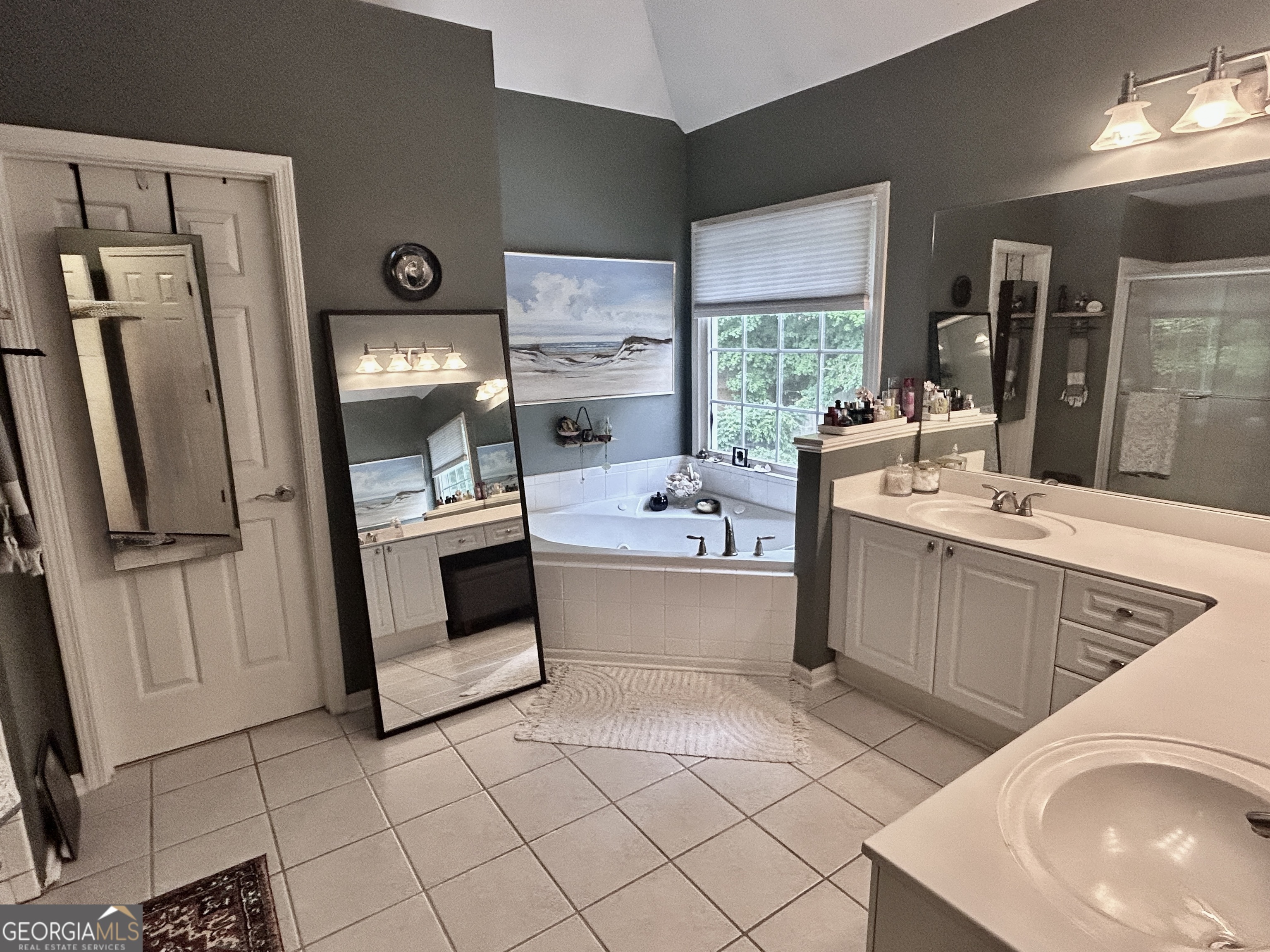 7 Briar Grove Property Photo 25