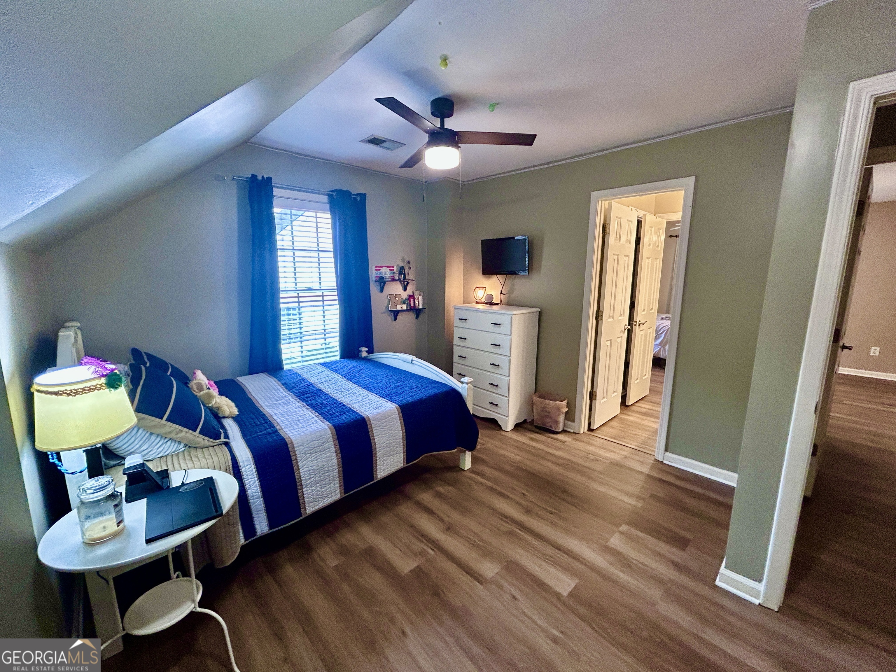 7 Briar Grove Property Photo 32
