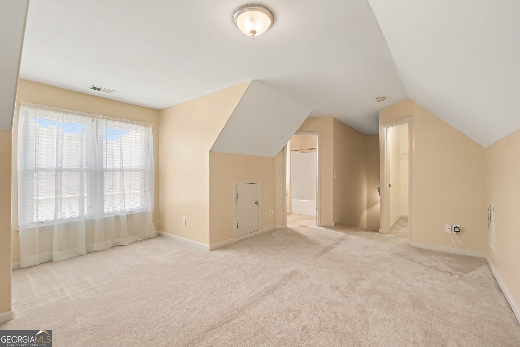 1935 Heritage Green Drive Property Photo 20