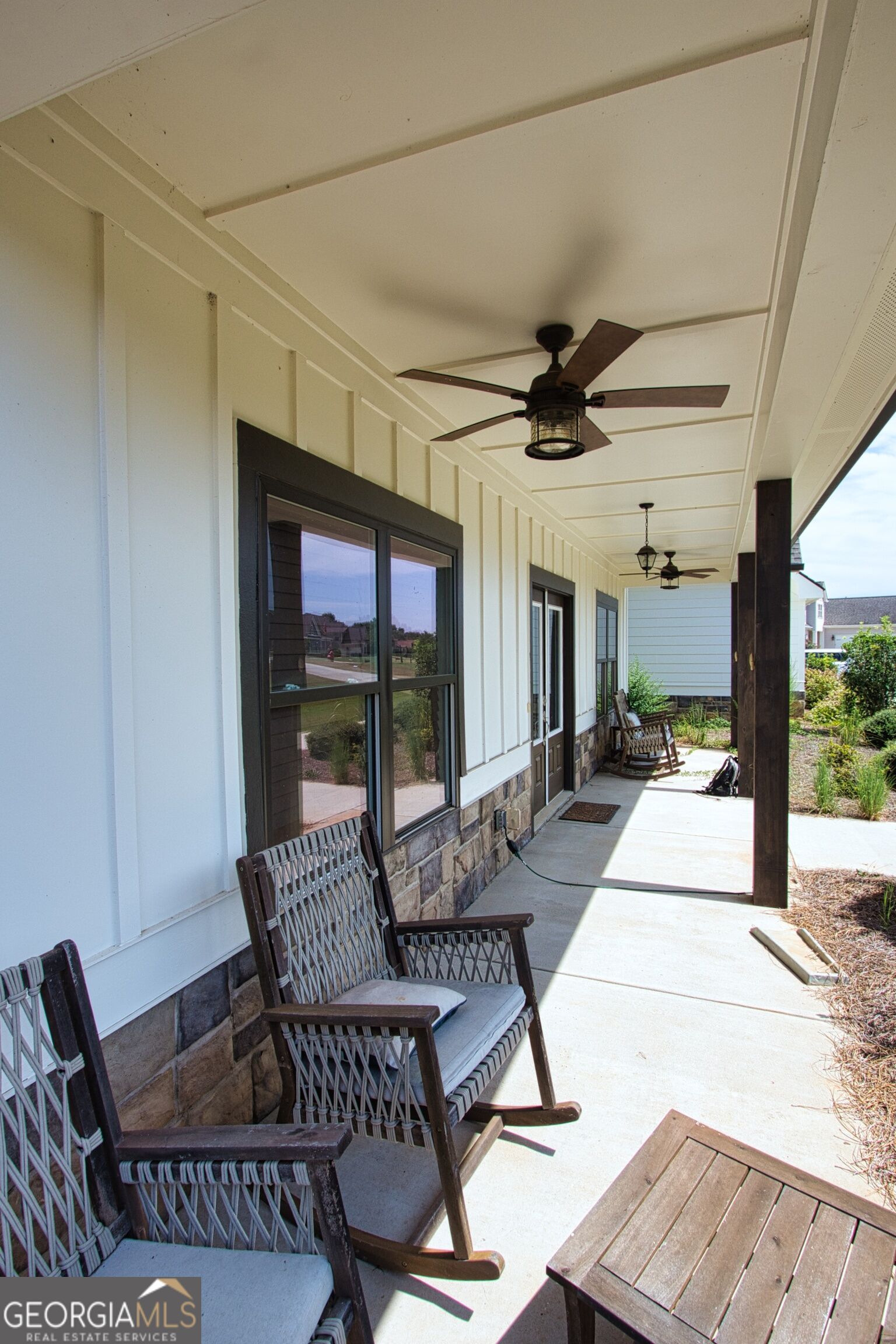 1020 Arbor Lane Property Photo 9