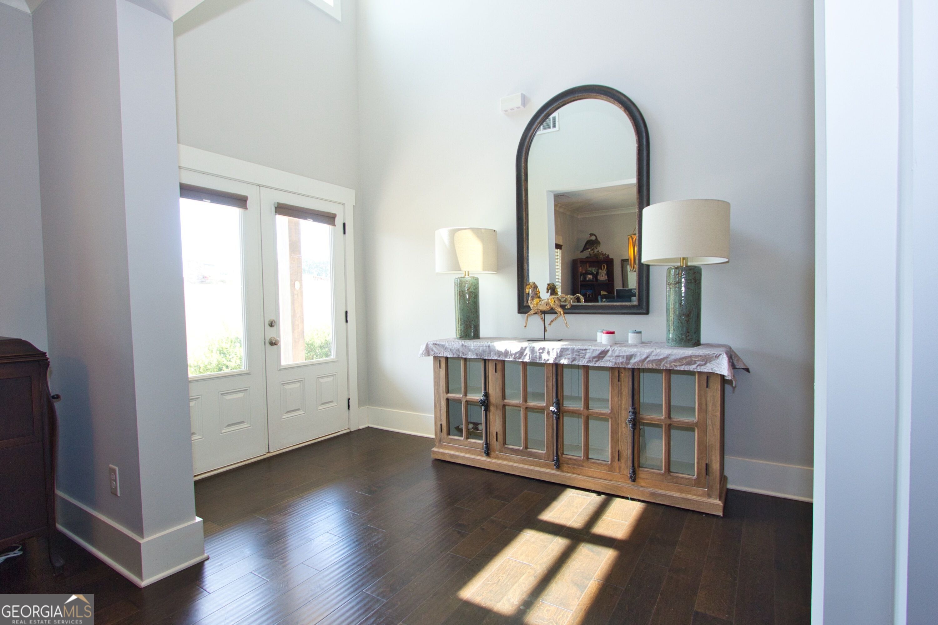 1020 Arbor Lane Property Photo 12