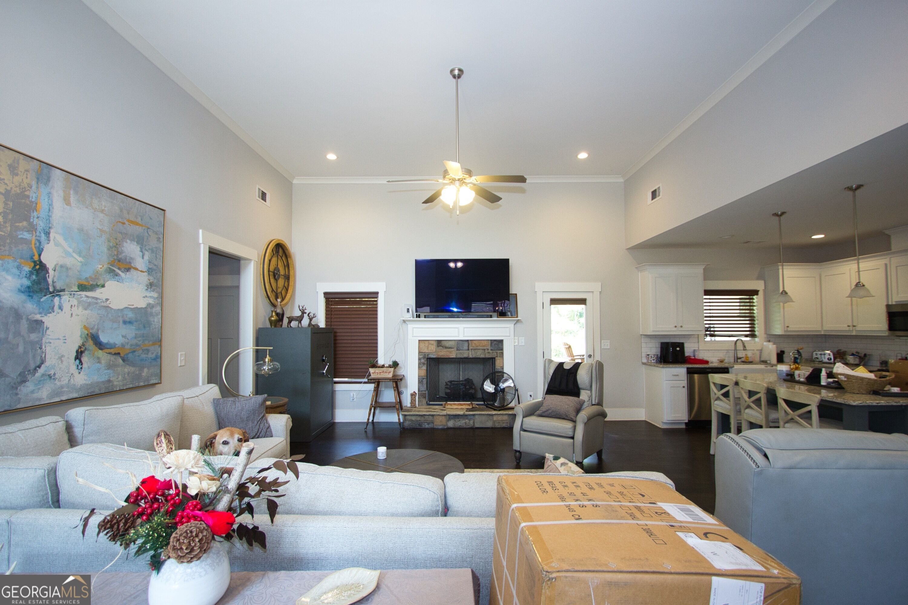 1020 Arbor Lane Property Photo 14