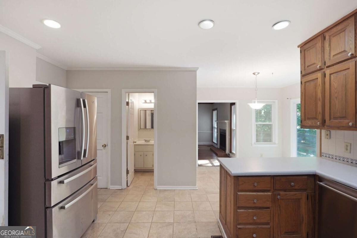 4927 Castlewood Drive Sw Property Photo 17