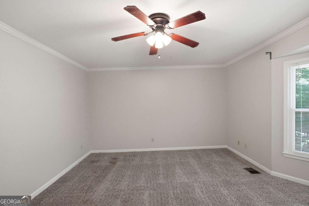 4927 Castlewood Drive Sw Property Photo 23