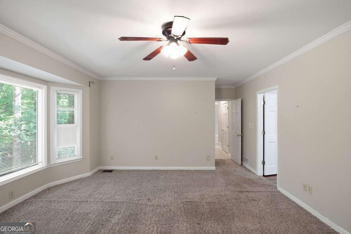 4927 Castlewood Drive Sw Property Photo 25