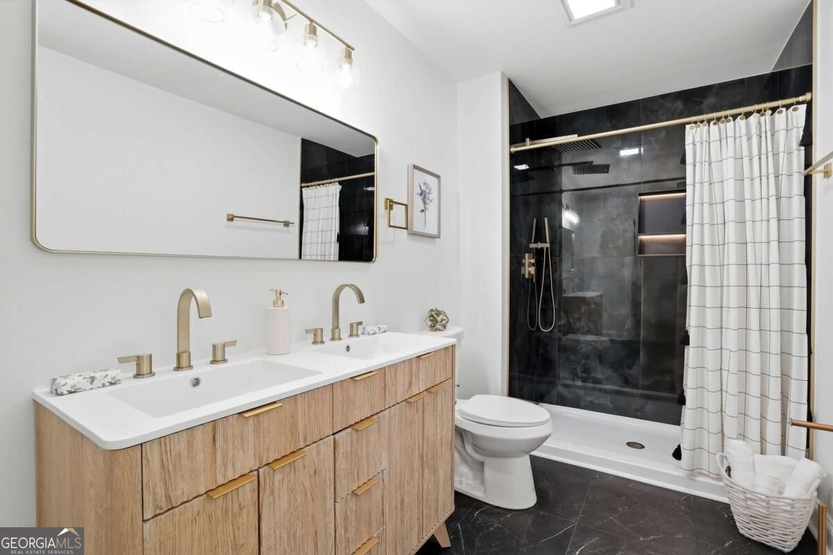 2880 Sherwood Road Se Property Photo 21
