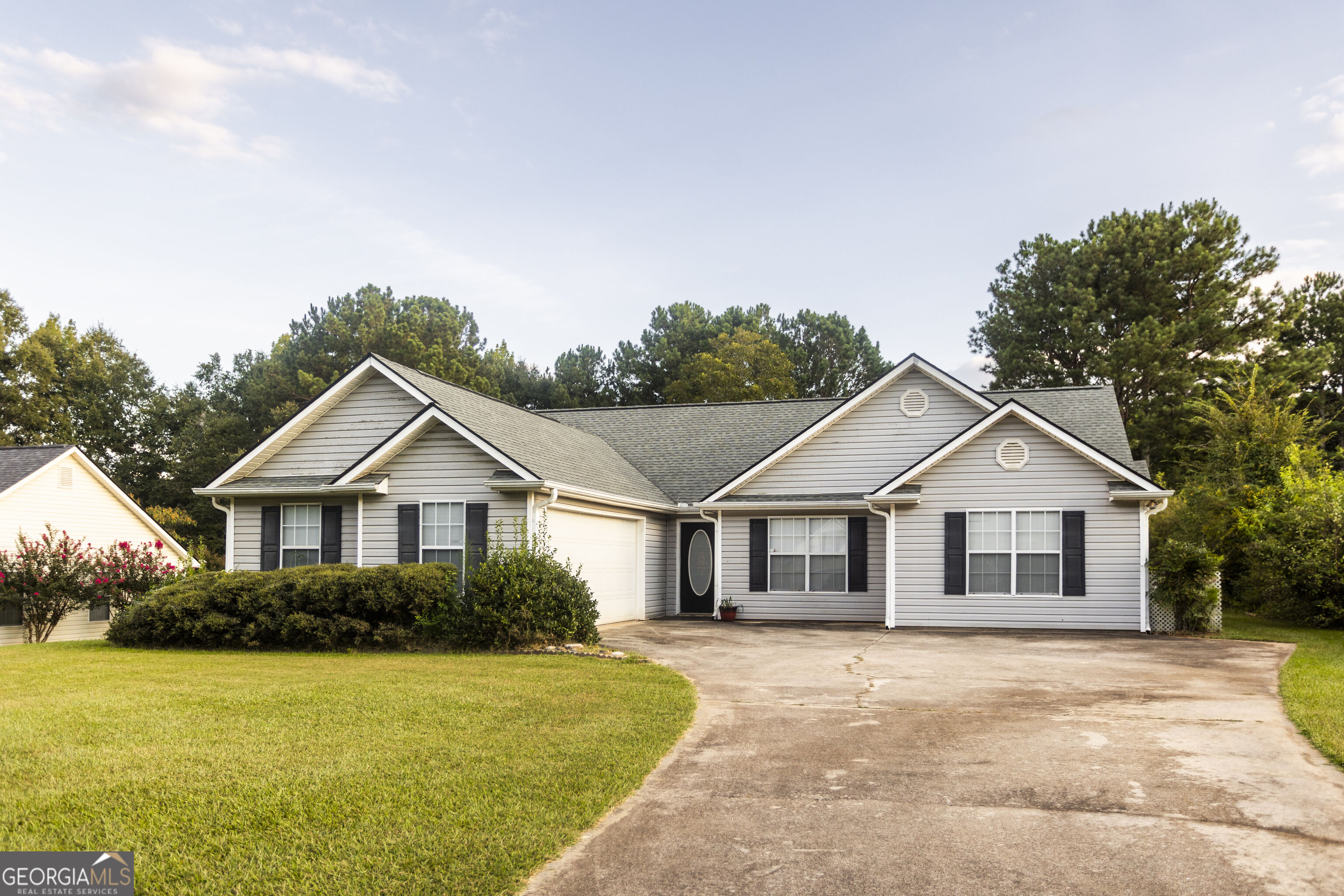 55 Heather Woods Court Property Photo 2