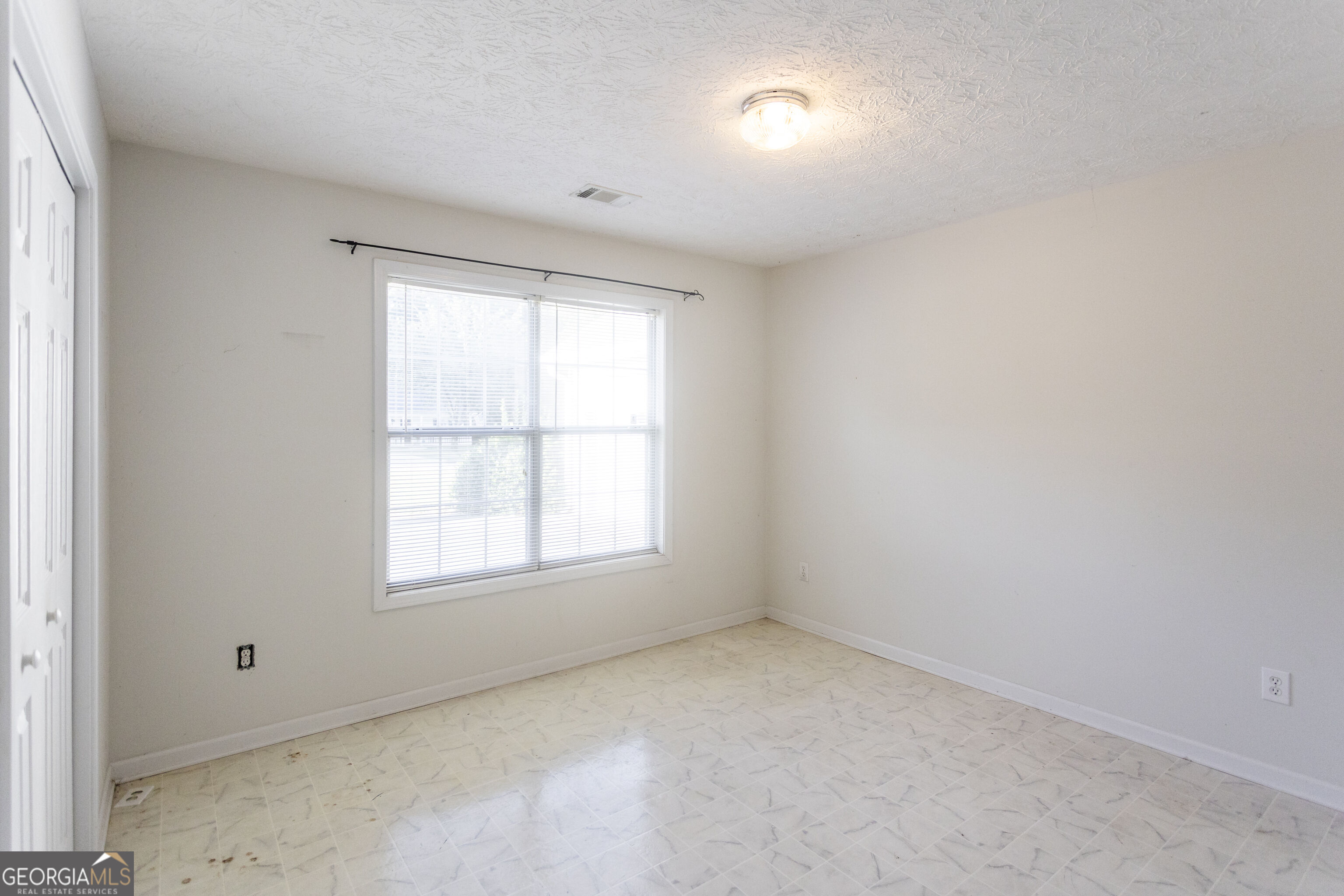 55 Heather Woods Court Property Photo 14