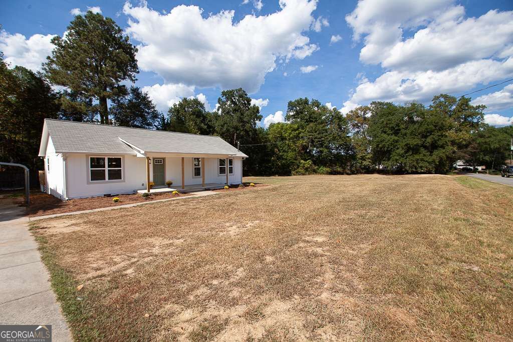 65 Habersham Circle Ne Property Photo 2