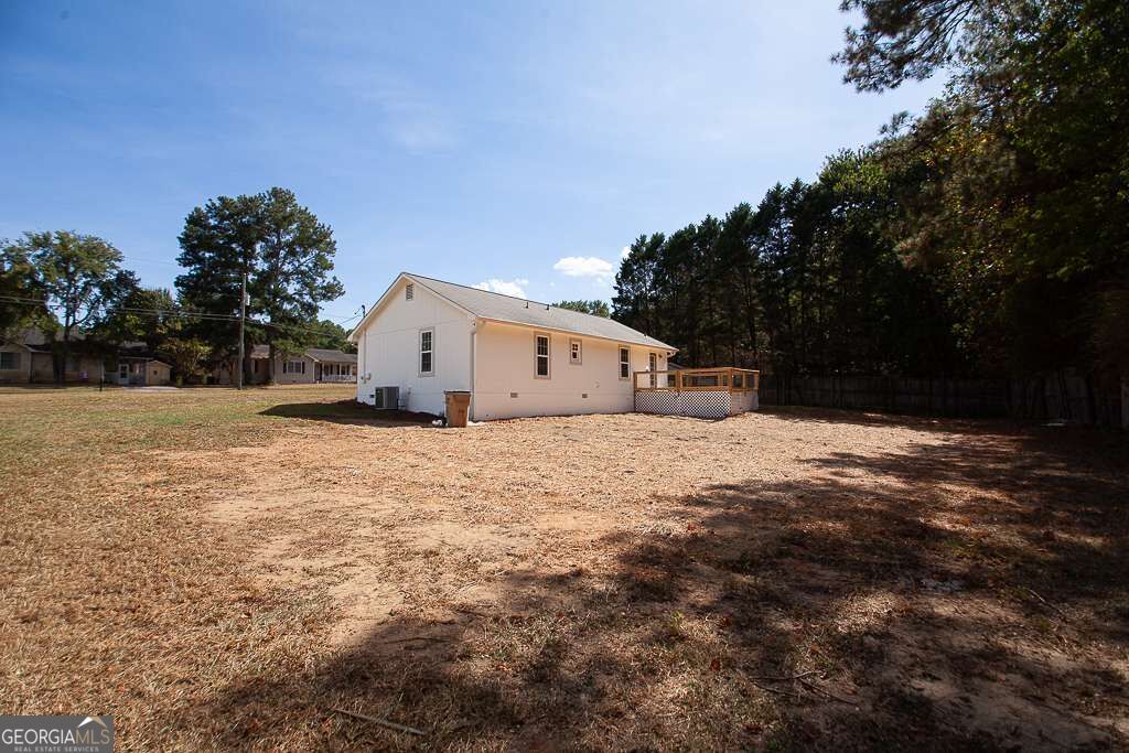 65 Habersham Circle Ne Property Photo 5
