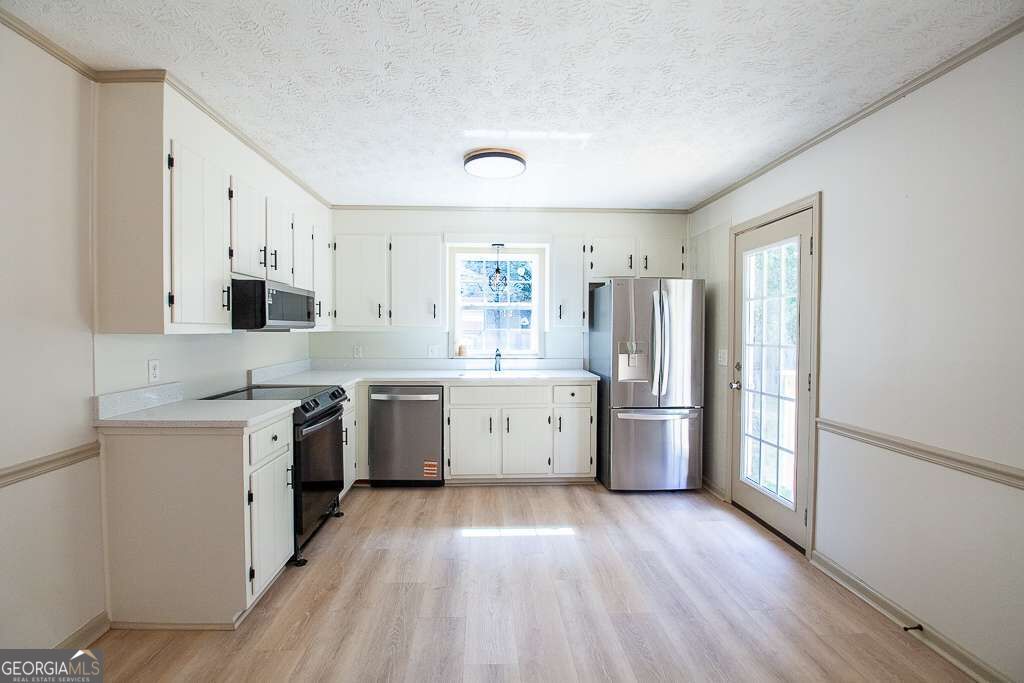 65 Habersham Circle Ne Property Photo 18
