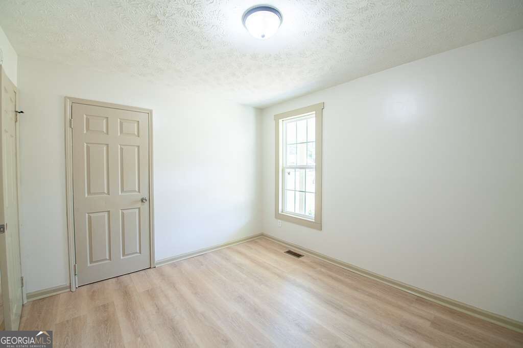 65 Habersham Circle Ne Property Photo 23