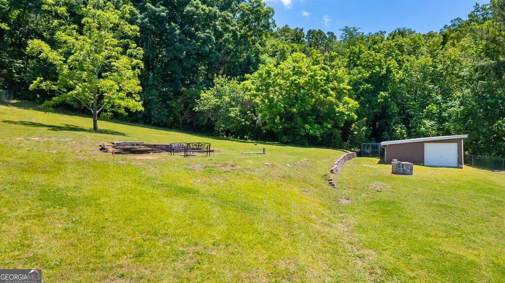 2218 Morris Hill Road Property Photo 9