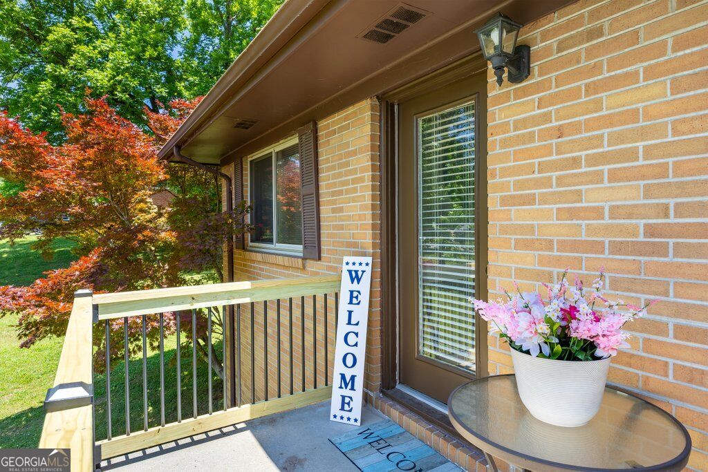 2218 Morris Hill Road Property Photo 12