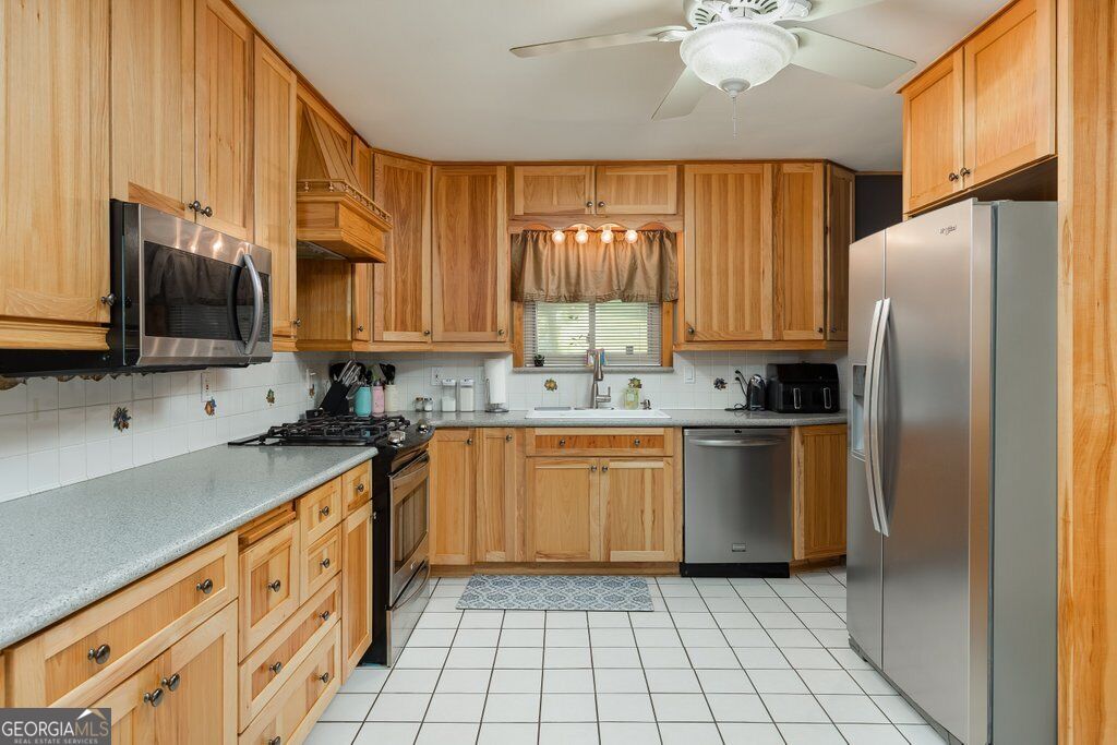2218 Morris Hill Road Property Photo 21