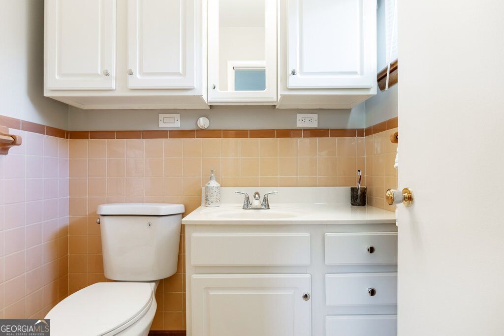 2218 Morris Hill Road Property Photo 27