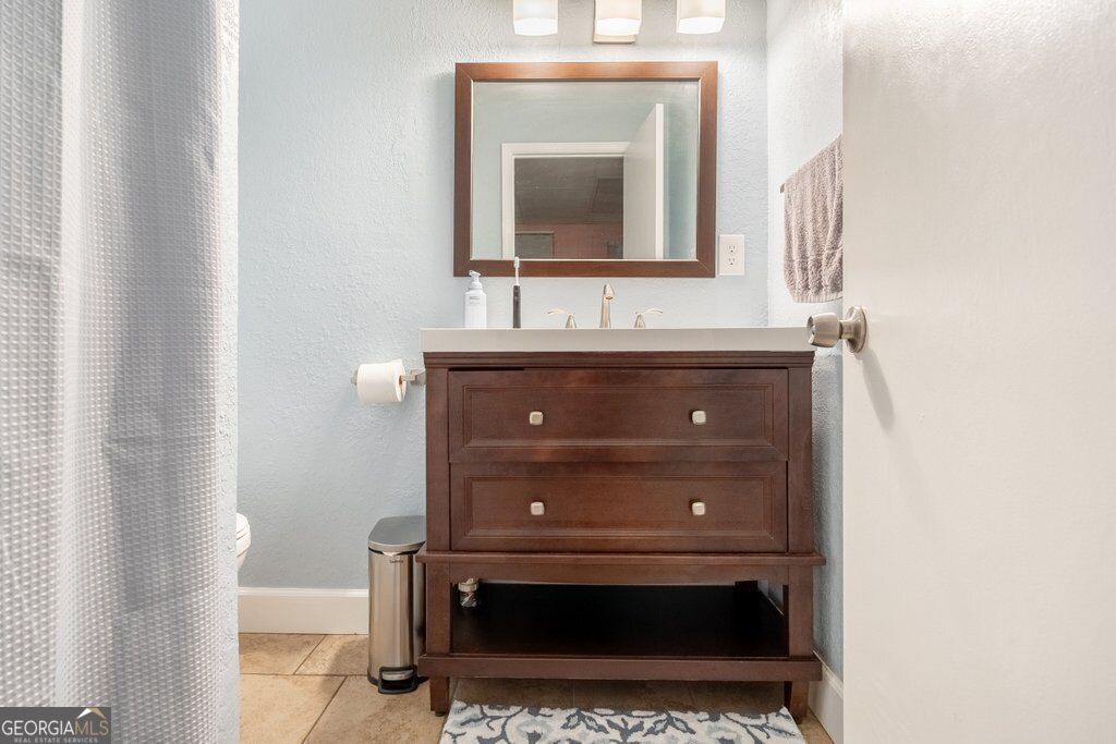 2218 Morris Hill Road Property Photo 40