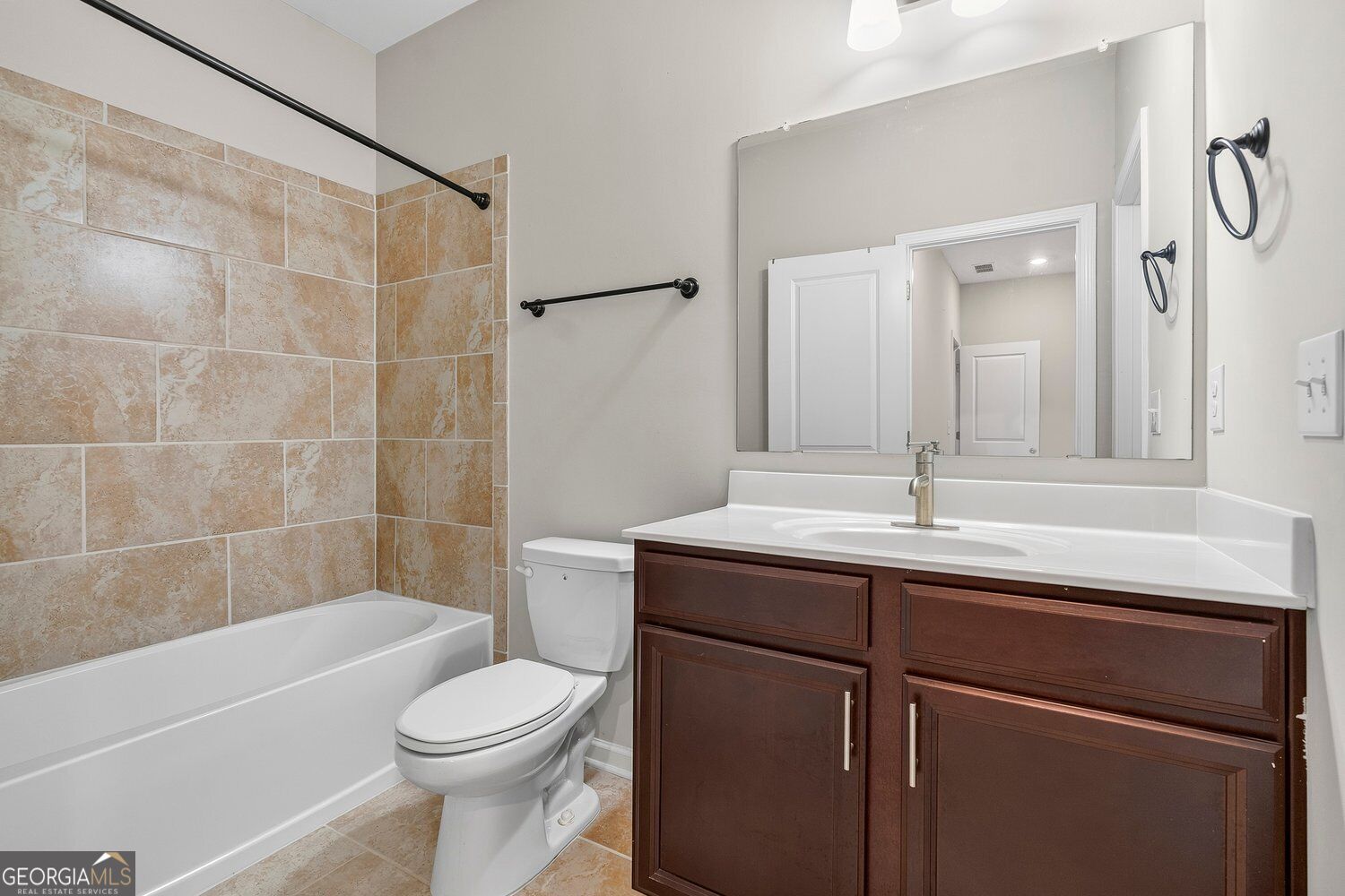 327 Round Pond Drive Property Photo 12