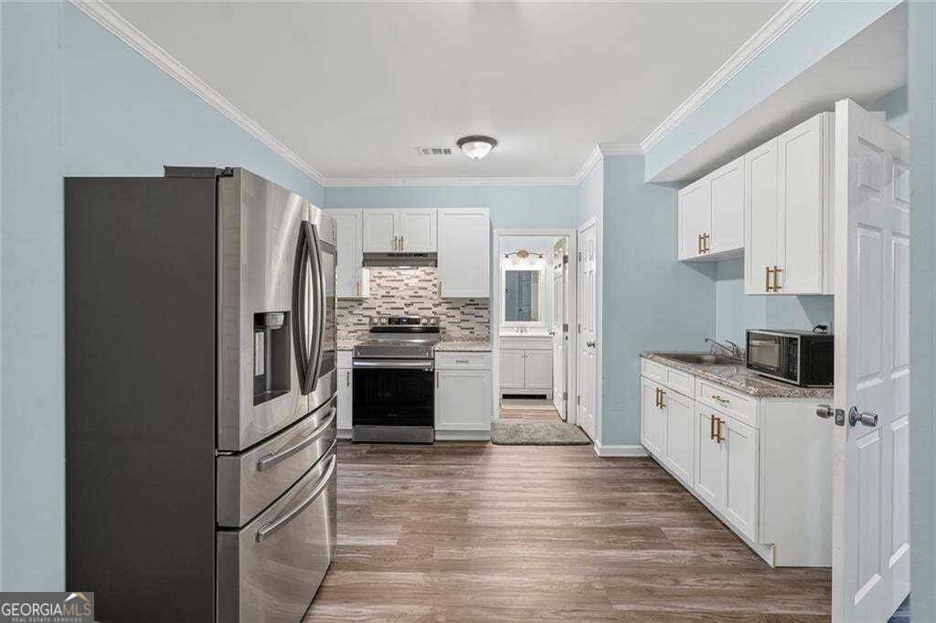 327 Round Pond Drive Property Photo 16