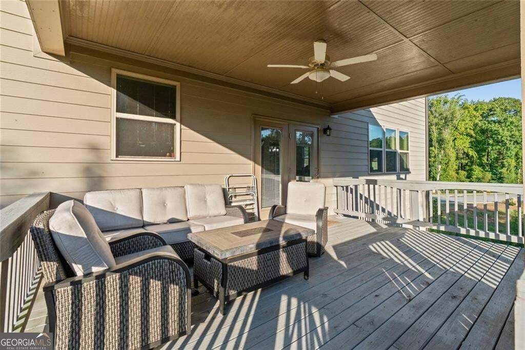 327 Round Pond Drive Property Photo 22