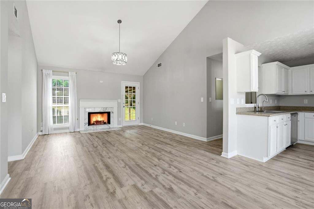 35 Shenandoah Drive Property Photo 5