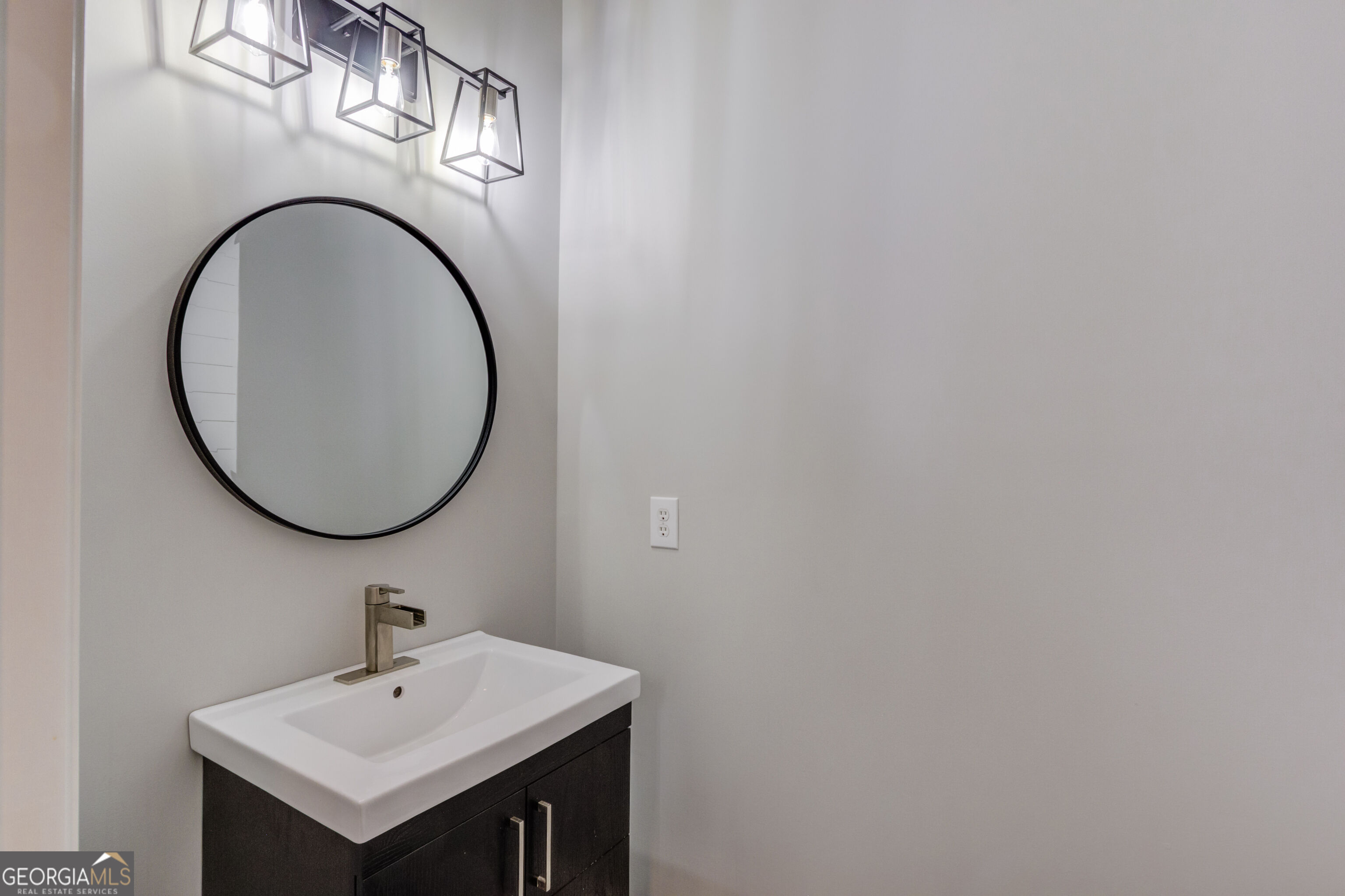 3418 Aberrone Place Property Photo 22