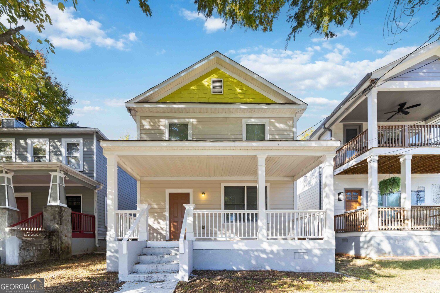 639 Ira Street SW Property Photo 1