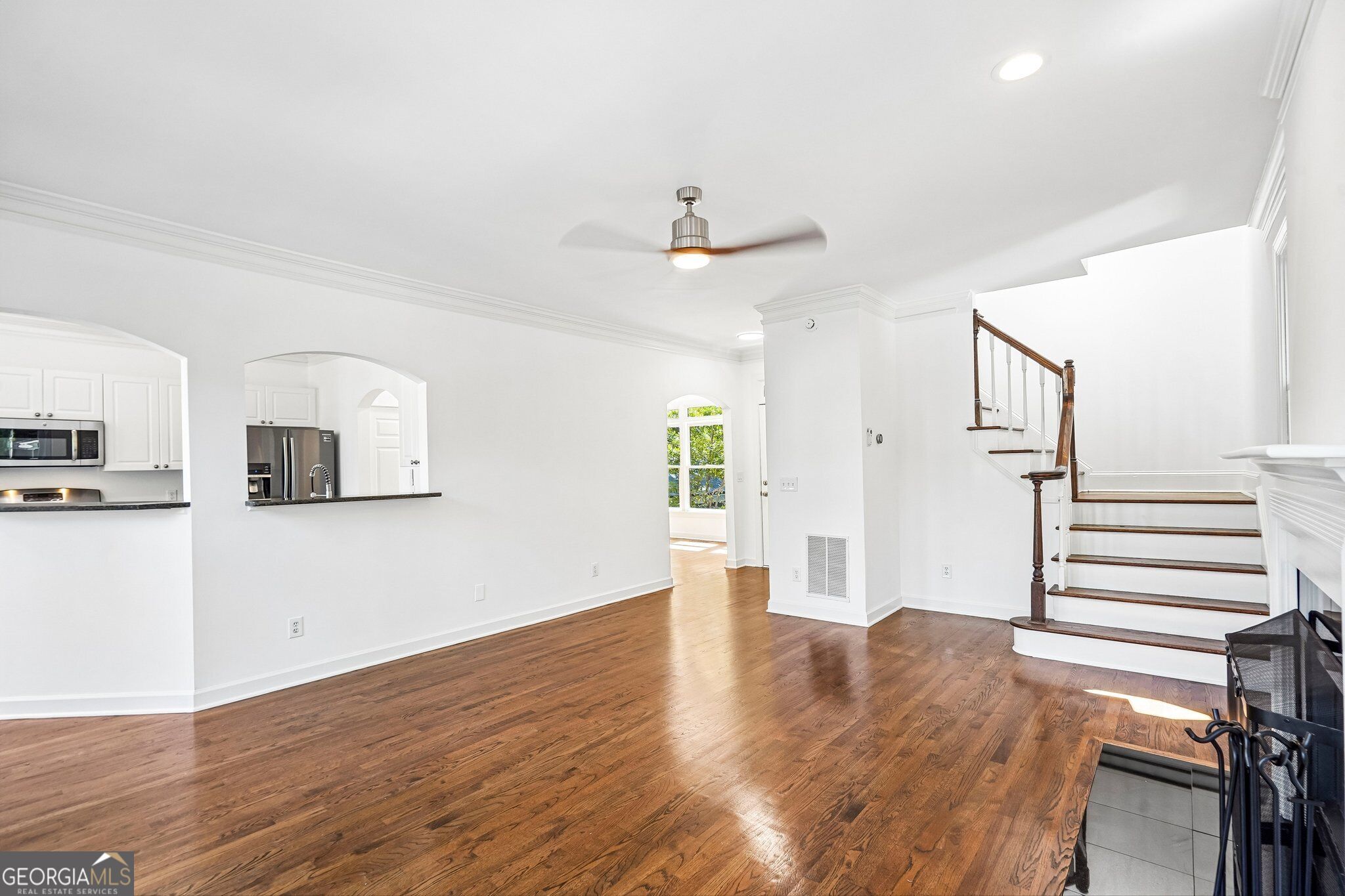 322 8th Street Ne Property Photo 9