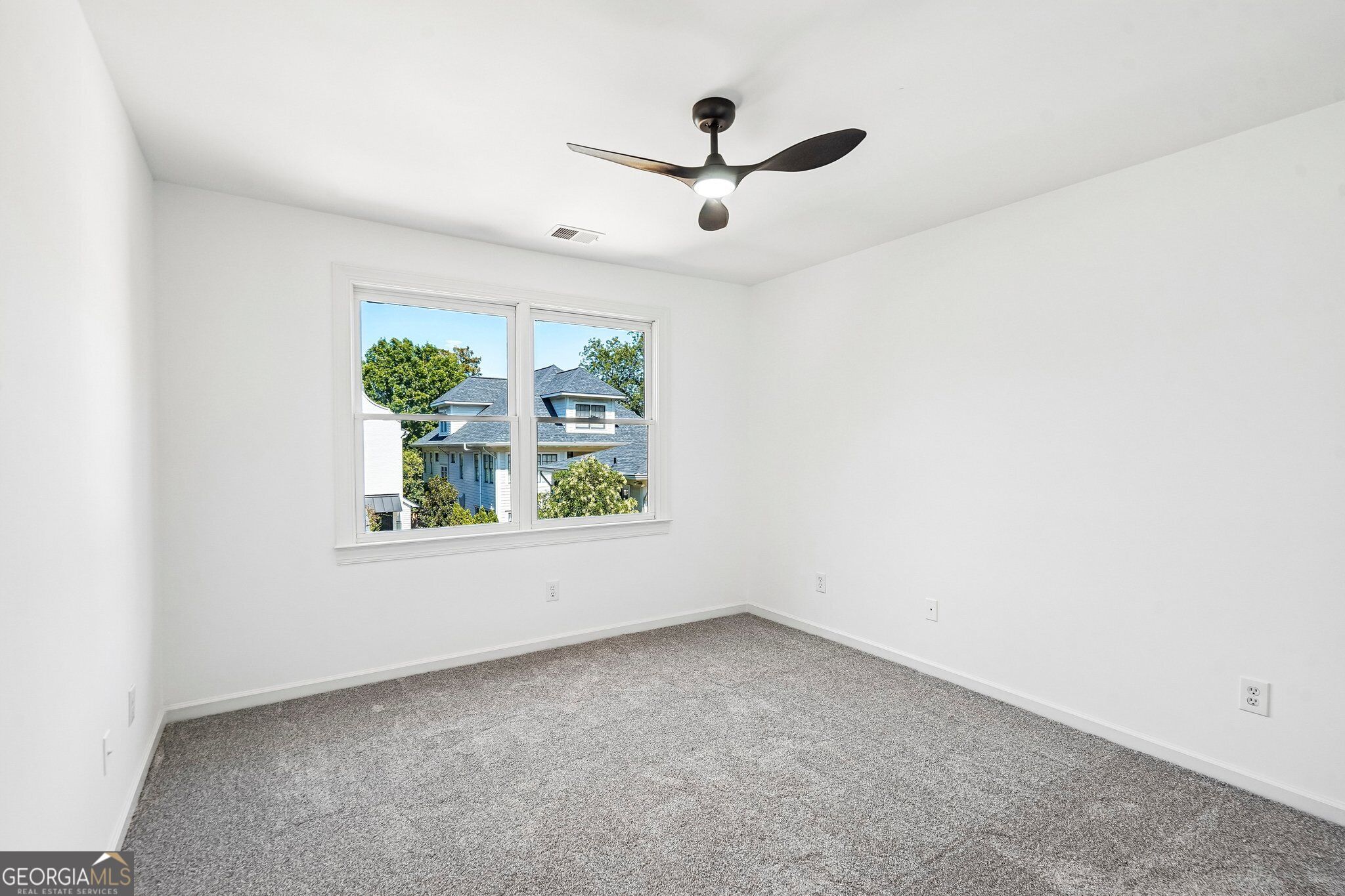 322 8th Street Ne Property Photo 28