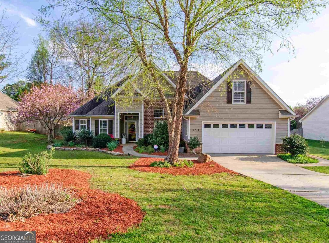 153 Kingsbrook Circle Property Photo 1