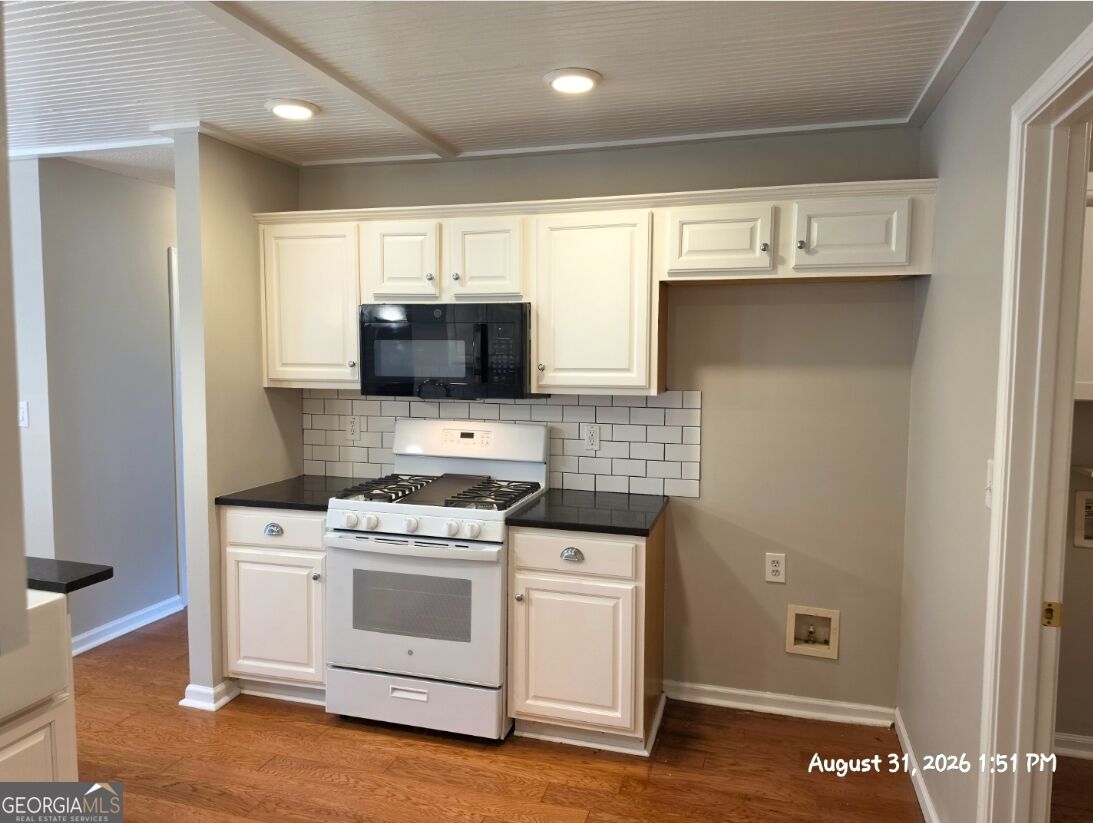 153 Kingsbrook Circle Property Photo 25
