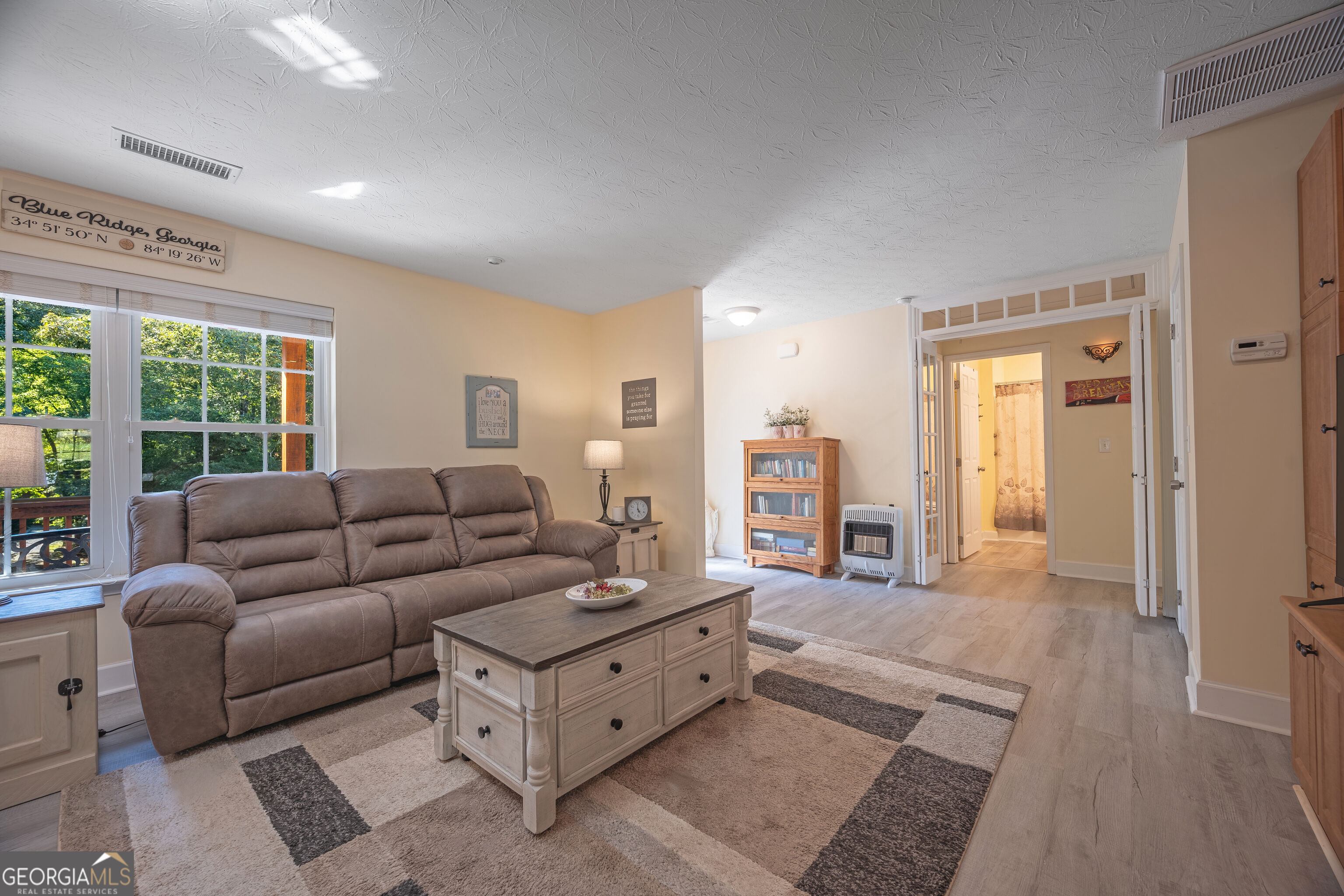 207 Dogwood Drive Property Photo 8