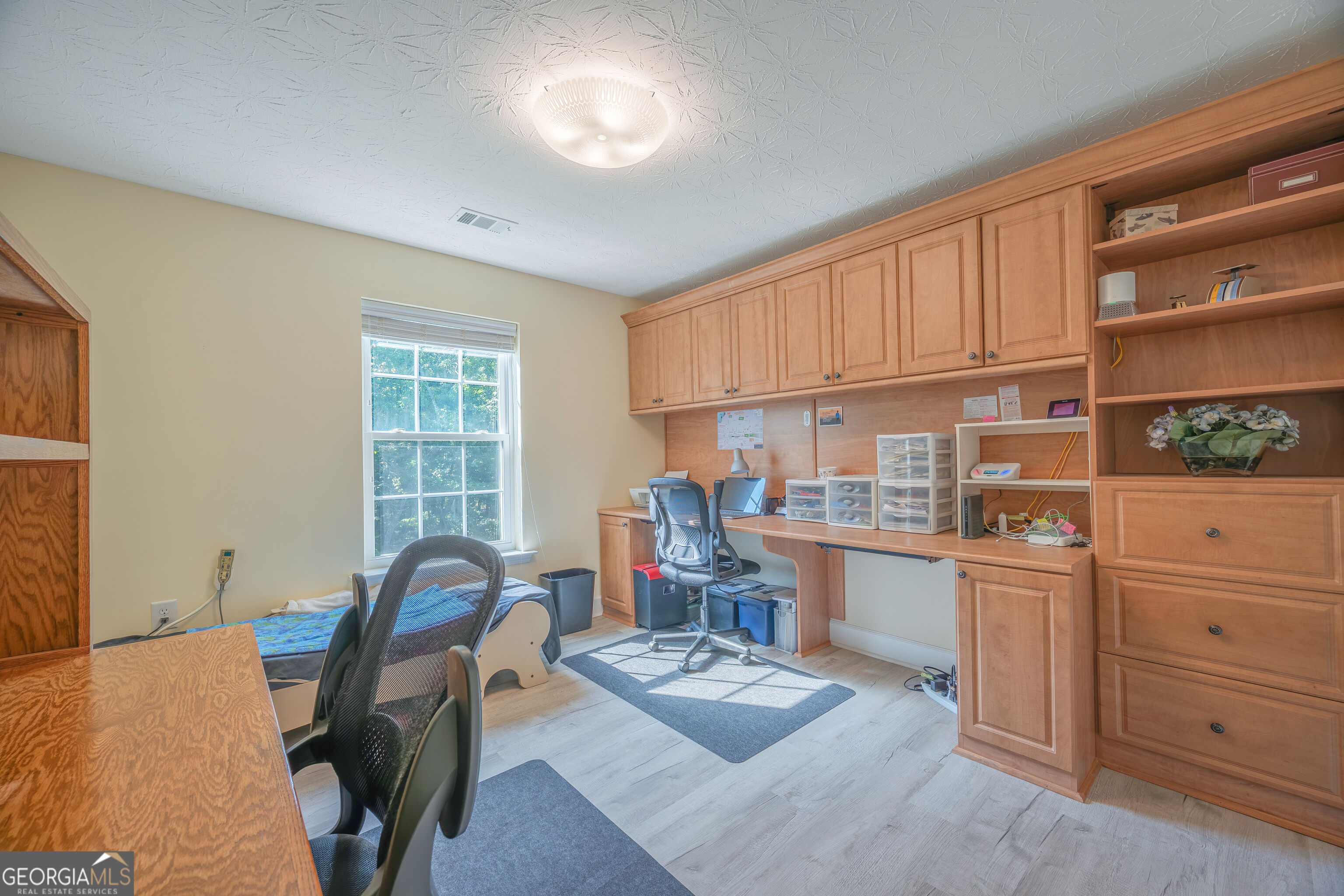 207 Dogwood Drive Property Photo 15