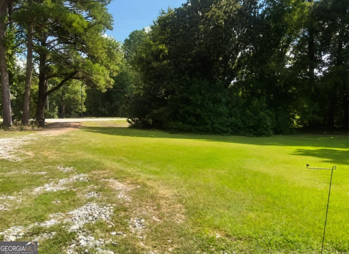 10968 Highway 36 Property Photo 17