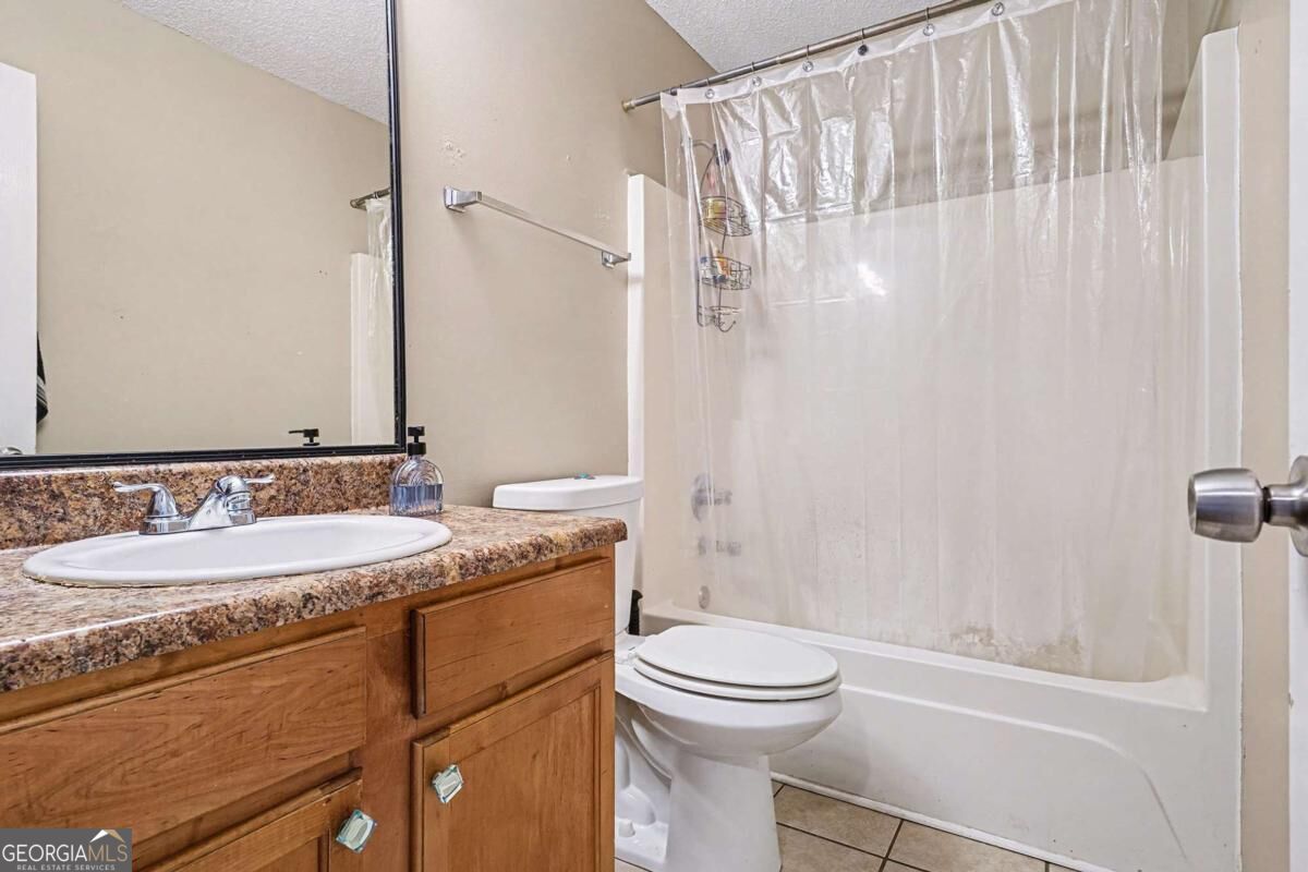 11811 Registry Boulevard Property Photo 28