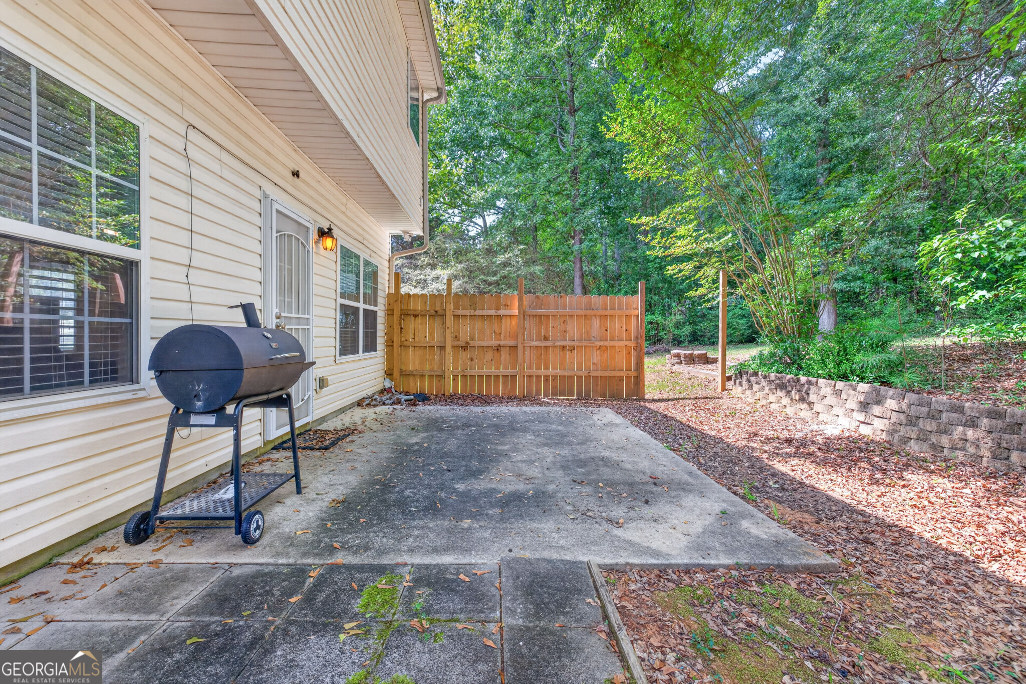 111 Autumn Ridge Drive Property Photo 3